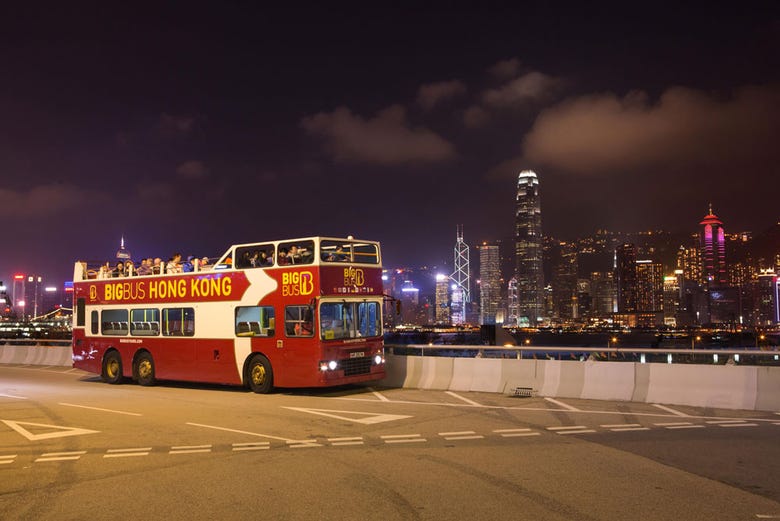 Visite nocturne dans Hong Kong