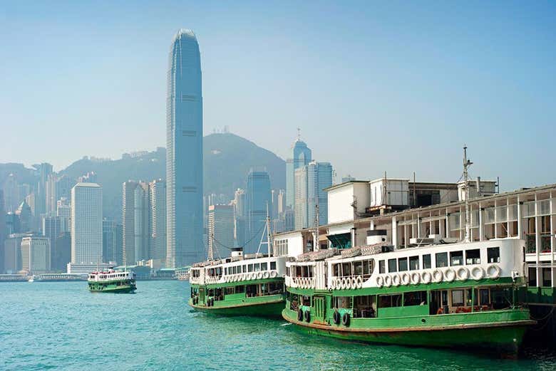 Vue sur Hong Kong depuis le ferry